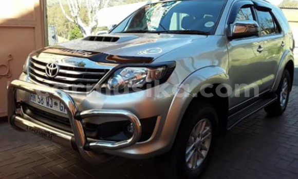 Buy Used Toyota Fortuner Silver Car in Harare in Harare Buy Used Toyota Fortuner Silver Car in Harare in Harare