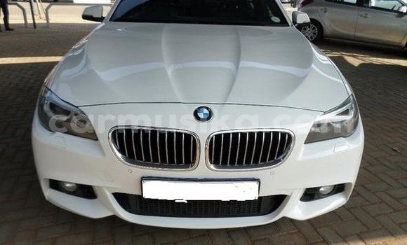 Acheter Occasion Voiture BMW 3–Series Blanc à Beitbridge, Matabeleland South Acheter Occasion Voiture BMW 3–Series Blanc à Beitbridge, Matabeleland South