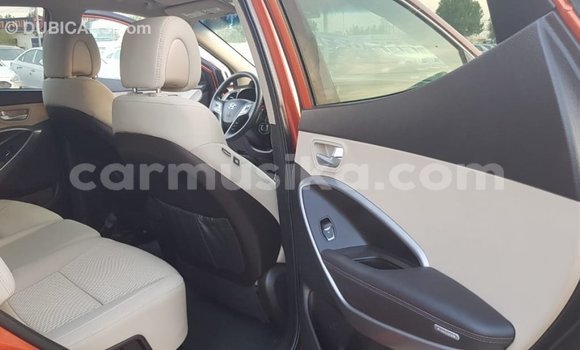 Tenga Imported Hyundai Santa Fe Zvimwe Mota in Import - Dubai in Harare Tenga Imported Hyundai Santa Fe Zvimwe Mota in Import - Dubai in Harare