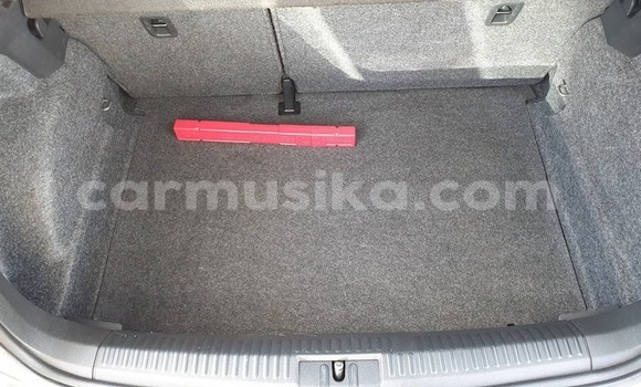 Tenga Tsaru Volkswagen Polo Zvimwe Mota in Beitbridge in Matabeleland South Tenga Tsaru Volkswagen Polo Zvimwe Mota in Beitbridge in Matabeleland South