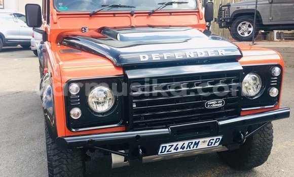 Tenga Tsaru Land Rover Defender Zvimwe Mota in Beitbridge in Matabeleland South Tenga Tsaru Land Rover Defender Zvimwe Mota in Beitbridge in Matabeleland South