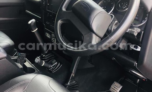 Tenga Tsaru Land Rover Defender Zvimwe Mota in Beitbridge in Matabeleland South Tenga Tsaru Land Rover Defender Zvimwe Mota in Beitbridge in Matabeleland South