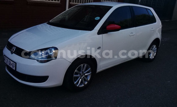 Acheter Occasion Voiture Volkswagen Polo Gris à Beitbridge, Matabeleland South Acheter Occasion Voiture Volkswagen Polo Gris à Beitbridge, Matabeleland South