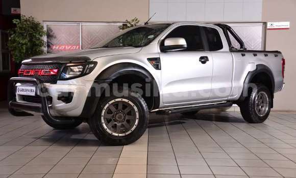 Nunua Ilio tumika Ford Ranger Fedha Gari ndani ya Beitbridge nchini Matabeleland Kusini Nunua Ilio tumika Ford Ranger Fedha Gari ndani ya Beitbridge nchini Matabeleland Kusini