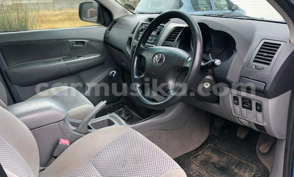 Acheter Occasion Voiture Toyota Hilux Bleu à Beitbridge, Matabeleland South Acheter Occasion Voiture Toyota Hilux Bleu à Beitbridge, Matabeleland South