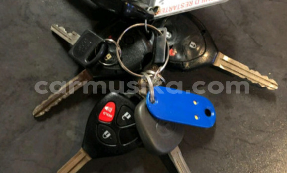 Acheter Occasion Voiture Toyota Hilux Bleu à Beitbridge, Matabeleland South Acheter Occasion Voiture Toyota Hilux Bleu à Beitbridge, Matabeleland South