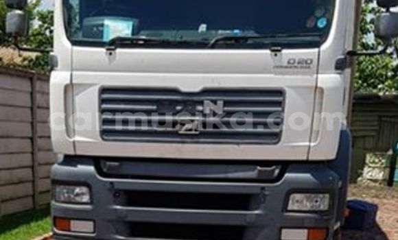 Buy Used Man D20 White Truck in Harare in Harare Buy Used Man D20 White Truck in Harare in Harare