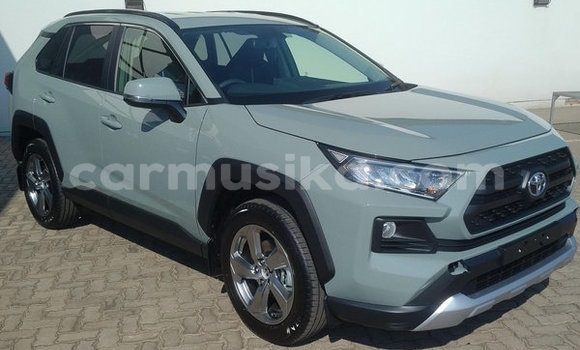 Tenga Tsaru Toyota RAV4 Zvimwe Mota in Beitbridge in Matabeleland South Tenga Tsaru Toyota RAV4 Zvimwe Mota in Beitbridge in Matabeleland South