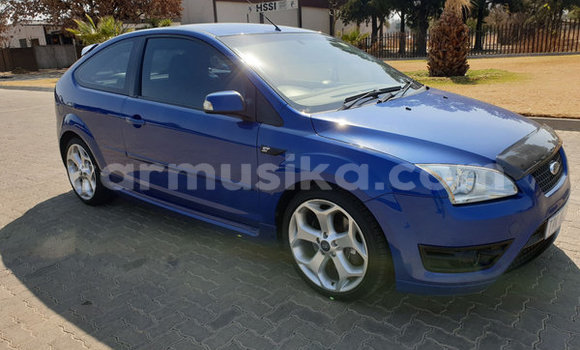 Acheter Occasion Voiture Ford Focus ST Bleu à Beitbridge, Matabeleland South Acheter Occasion Voiture Ford Focus ST Bleu à Beitbridge, Matabeleland South