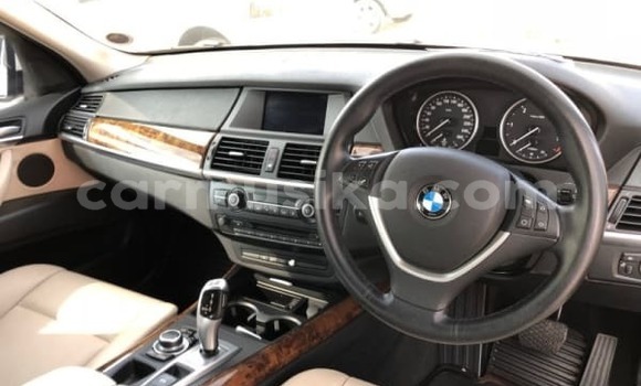 Buy Used BMW X5 White Car in Harare in Harare Buy Used BMW X5 White Car in Harare in Harare