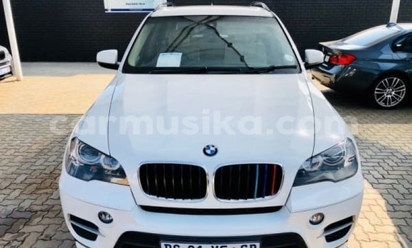 Buy Used BMW X5 White Car in Harare in Harare Buy Used BMW X5 White Car in Harare in Harare