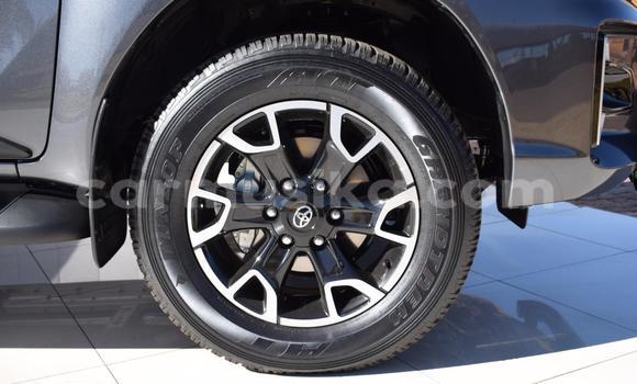 Tenga Tsaru Toyota Hilux Sirivha Mota in Beitbridge in Matabeleland South Tenga Tsaru Toyota Hilux Sirivha Mota in Beitbridge in Matabeleland South