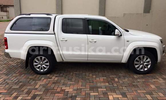 Buy Used Volkswagen Amarok White Car in Harare in Harare Buy Used Volkswagen Amarok White Car in Harare in Harare