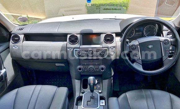 Buy Used Land Rover Discovery Sport White Car in Harare in Harare Buy Used Land Rover Discovery Sport White Car in Harare in Harare
