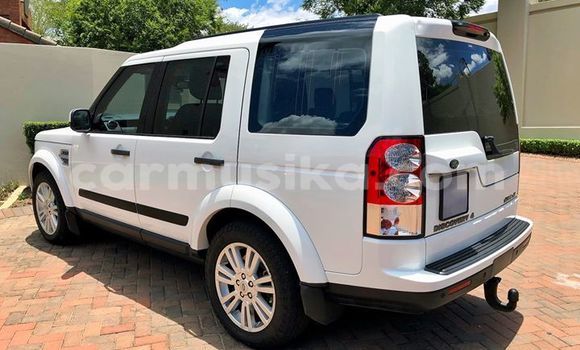 Buy Used Land Rover Discovery Sport White Car in Harare in Harare Buy Used Land Rover Discovery Sport White Car in Harare in Harare