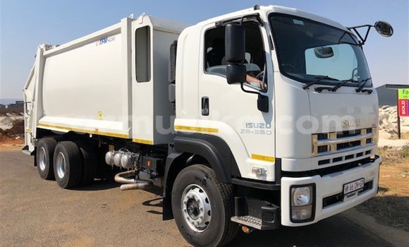 Tenga Tsaru Isuzu FTR 850 Chena Rori in Harare in Harare Tenga Tsaru Isuzu FTR 850 Chena Rori in Harare in Harare