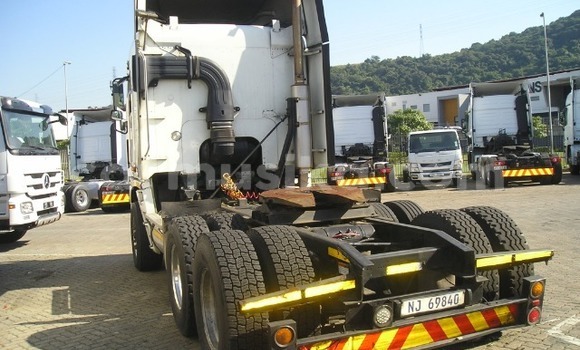Buy Used Scania R420 White Truck in Harare in Harare Buy Used Scania R420 White Truck in Harare in Harare