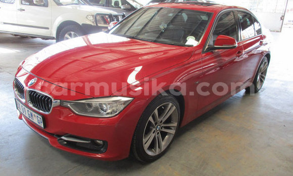Nunua Ilio tumika BMW 3–Series Nyekundu Gari ndani ya Beitbridge nchini Matabeleland Kusini Nunua Ilio tumika BMW 3–Series Nyekundu Gari ndani ya Beitbridge nchini Matabeleland Kusini