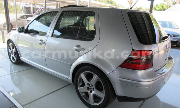 Buy Used Volkswagen Golf White Car in Beitbridge in Matabeleland South Buy Used Volkswagen Golf White Car in Beitbridge in Matabeleland South