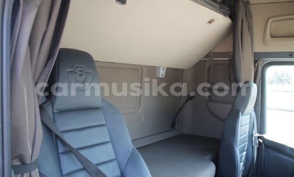 Buy Used Scania R420 White Truck in Beitbridge in Matabeleland South Buy Used Scania R420 White Truck in Beitbridge in Matabeleland South