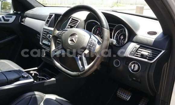 Acheter Occasion Voiture Mercedes‒Benz ML–Class Gris à Beitbridge, Matabeleland South Acheter Occasion Voiture Mercedes‒Benz ML–Class Gris à Beitbridge, Matabeleland South