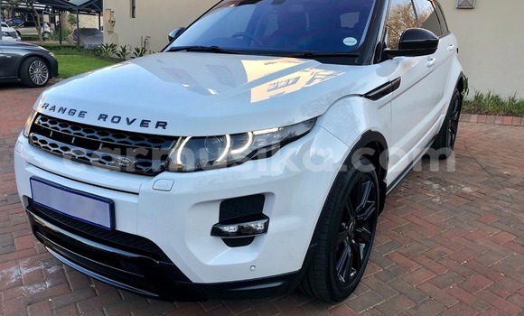 Tenga Tsaru Land Rover Range Rover Evoque Chena Mota in Beitbridge in Matabeleland South Tenga Tsaru Land Rover Range Rover Evoque Chena Mota in Beitbridge in Matabeleland South
