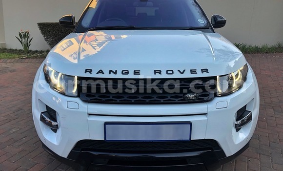 Tenga Tsaru Land Rover Range Rover Evoque Chena Mota in Beitbridge in Matabeleland South Tenga Tsaru Land Rover Range Rover Evoque Chena Mota in Beitbridge in Matabeleland South