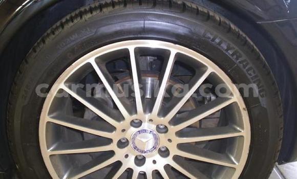 Tenga Tsaru Mercedes‒Benz Viano Nhema Mota in Beitbridge in Matabeleland South Tenga Tsaru Mercedes‒Benz Viano Nhema Mota in Beitbridge in Matabeleland South