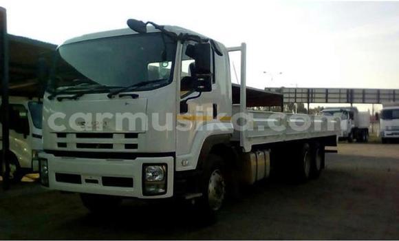 Tenga Tsaru Isuzu FTR 850 Chena Rori in Harare in Harare Tenga Tsaru Isuzu FTR 850 Chena Rori in Harare in Harare