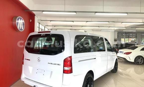 Nunua Ilio tumika Mercedes Viano Nyeupe Gari ndani ya Beitbridge nchini Matabeleland Kusini Nunua Ilio tumika Mercedes Viano Nyeupe Gari ndani ya Beitbridge nchini Matabeleland Kusini