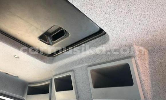 Buy Used Mercedes‒Benz Tipper White Truck in Harare in Harare Buy Used Mercedes‒Benz Tipper White Truck in Harare in Harare