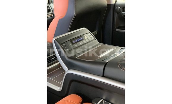 Acheter Import Voiture Toyota Land Cruiser Noir à Import - Dubai, Harare Acheter Import Voiture Toyota Land Cruiser Noir à Import - Dubai, Harare