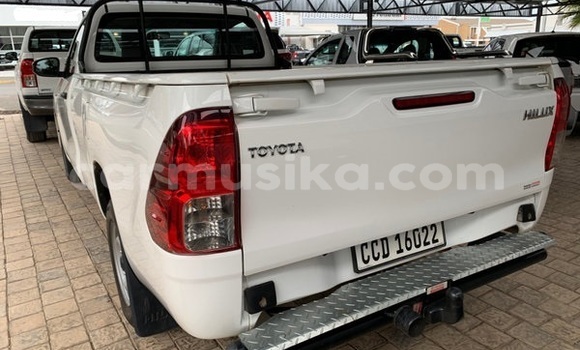 Acheter Occasion Voiture Toyota Hilux Blanc à Beitbridge, Matabeleland South Acheter Occasion Voiture Toyota Hilux Blanc à Beitbridge, Matabeleland South