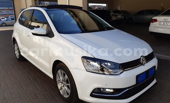 Buy Used Volkswagen Polo White Car in Beitbridge in Matabeleland South Buy Used Volkswagen Polo White Car in Beitbridge in Matabeleland South