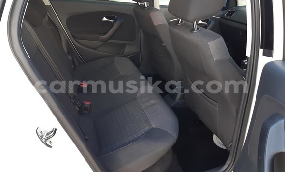 Buy Used Volkswagen Polo White Car in Beitbridge in Matabeleland South Buy Used Volkswagen Polo White Car in Beitbridge in Matabeleland South