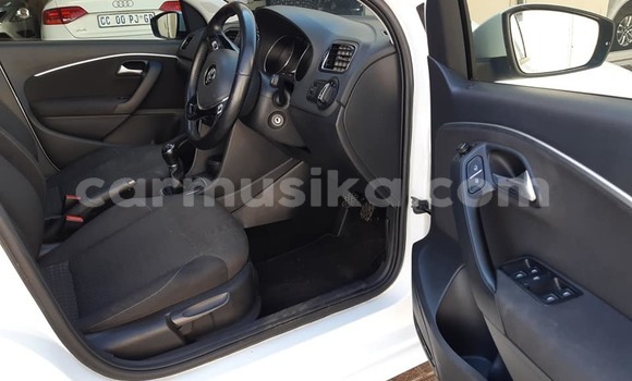 Buy Used Volkswagen Polo White Car in Beitbridge in Matabeleland South Buy Used Volkswagen Polo White Car in Beitbridge in Matabeleland South