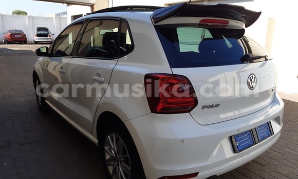 Buy Used Volkswagen Polo White Car in Beitbridge in Matabeleland South Buy Used Volkswagen Polo White Car in Beitbridge in Matabeleland South