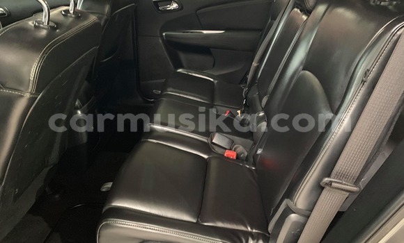 Tenga Tsaru Dodge Caliber Zvimwe Mota in Beitbridge in Matabeleland South Tenga Tsaru Dodge Caliber Zvimwe Mota in Beitbridge in Matabeleland South