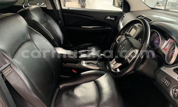 Tenga Tsaru Dodge Caliber Zvimwe Mota in Beitbridge in Matabeleland South Tenga Tsaru Dodge Caliber Zvimwe Mota in Beitbridge in Matabeleland South