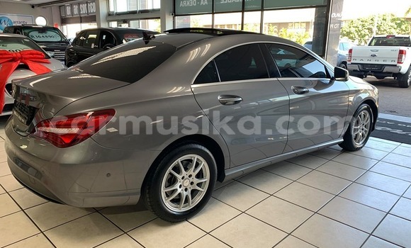 Tenga Tsaru Mercedes‒Benz CLC-klasse Zvimwe Mota in Beitbridge in Matabeleland South Tenga Tsaru Mercedes‒Benz CLC-klasse Zvimwe Mota in Beitbridge in Matabeleland South