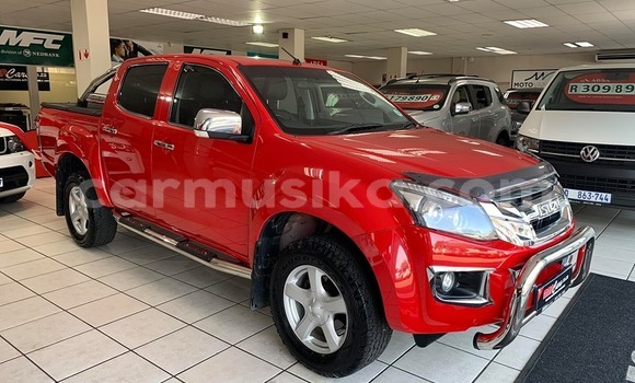 Buy Used Isuzu MU-7 Red Car in Beitbridge in Matabeleland South Buy Used Isuzu MU-7 Red Car in Beitbridge in Matabeleland South