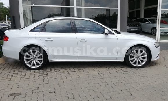 Buy Used Audi A4 White Car in Beitbridge in Matabeleland South Buy Used Audi A4 White Car in Beitbridge in Matabeleland South