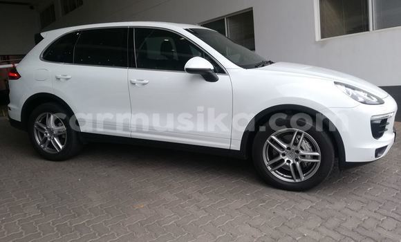 Buy Used Porsche Cayenne White Car in Harare in Harare Buy Used Porsche Cayenne White Car in Harare in Harare
