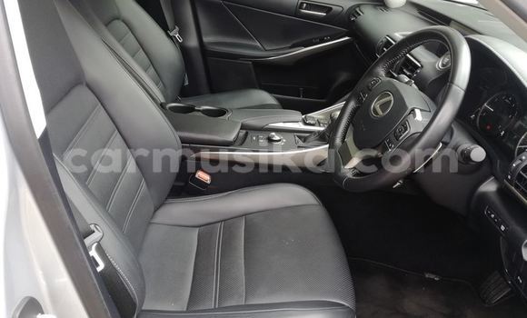 Tenga Tsaru Lexus IS Sirivha Mota in Harare in Harare Tenga Tsaru Lexus IS Sirivha Mota in Harare in Harare