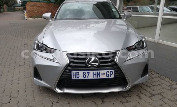 Tenga Tsaru Lexus IS Sirivha Mota in Harare in Harare Tenga Tsaru Lexus IS Sirivha Mota in Harare in Harare