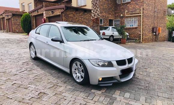 Tenga Tsaru BMW 3–Series Sirivha Mota in Harare in Harare Tenga Tsaru BMW 3–Series Sirivha Mota in Harare in Harare