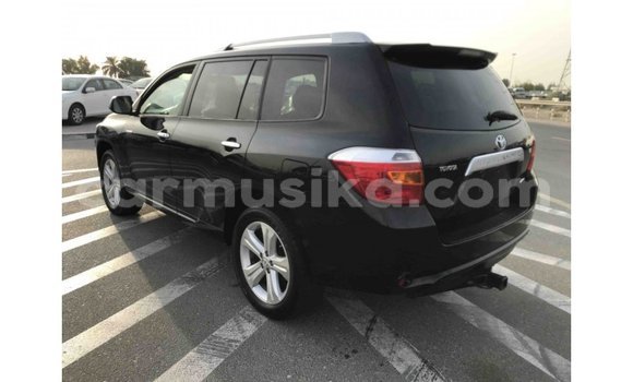 Tenga Imported Toyota Highlander Nhema Mota in Import - Dubai in Harare Tenga Imported Toyota Highlander Nhema Mota in Import - Dubai in Harare