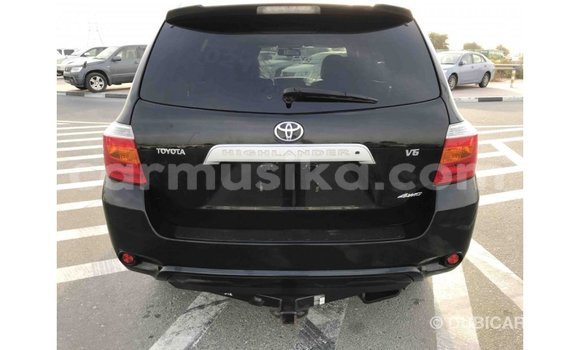 Tenga Imported Toyota Highlander Nhema Mota in Import - Dubai in Harare Tenga Imported Toyota Highlander Nhema Mota in Import - Dubai in Harare