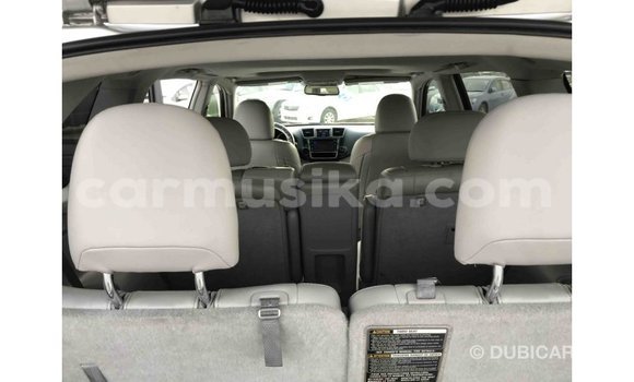 Tenga Imported Toyota Highlander Zvimwe Mota in Import - Dubai in Harare Tenga Imported Toyota Highlander Zvimwe Mota in Import - Dubai in Harare