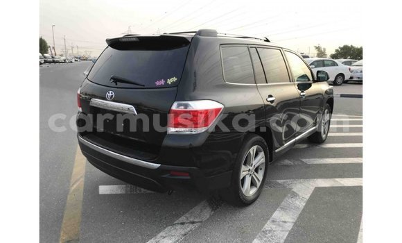 Tenga Imported Toyota Highlander Nhema Mota in Import - Dubai in Harare Tenga Imported Toyota Highlander Nhema Mota in Import - Dubai in Harare
